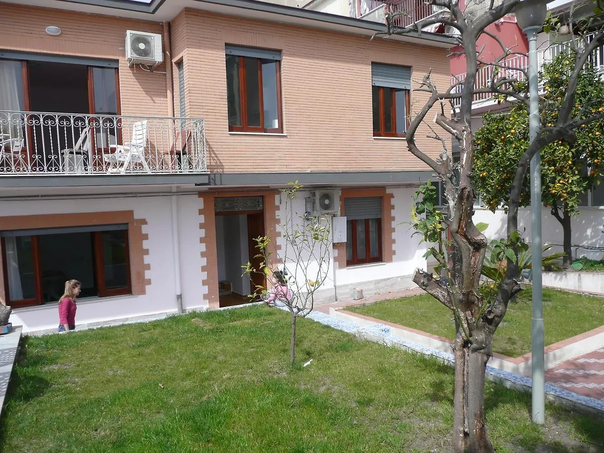 Bed and Breakfast Garden House Ercolano Italien
